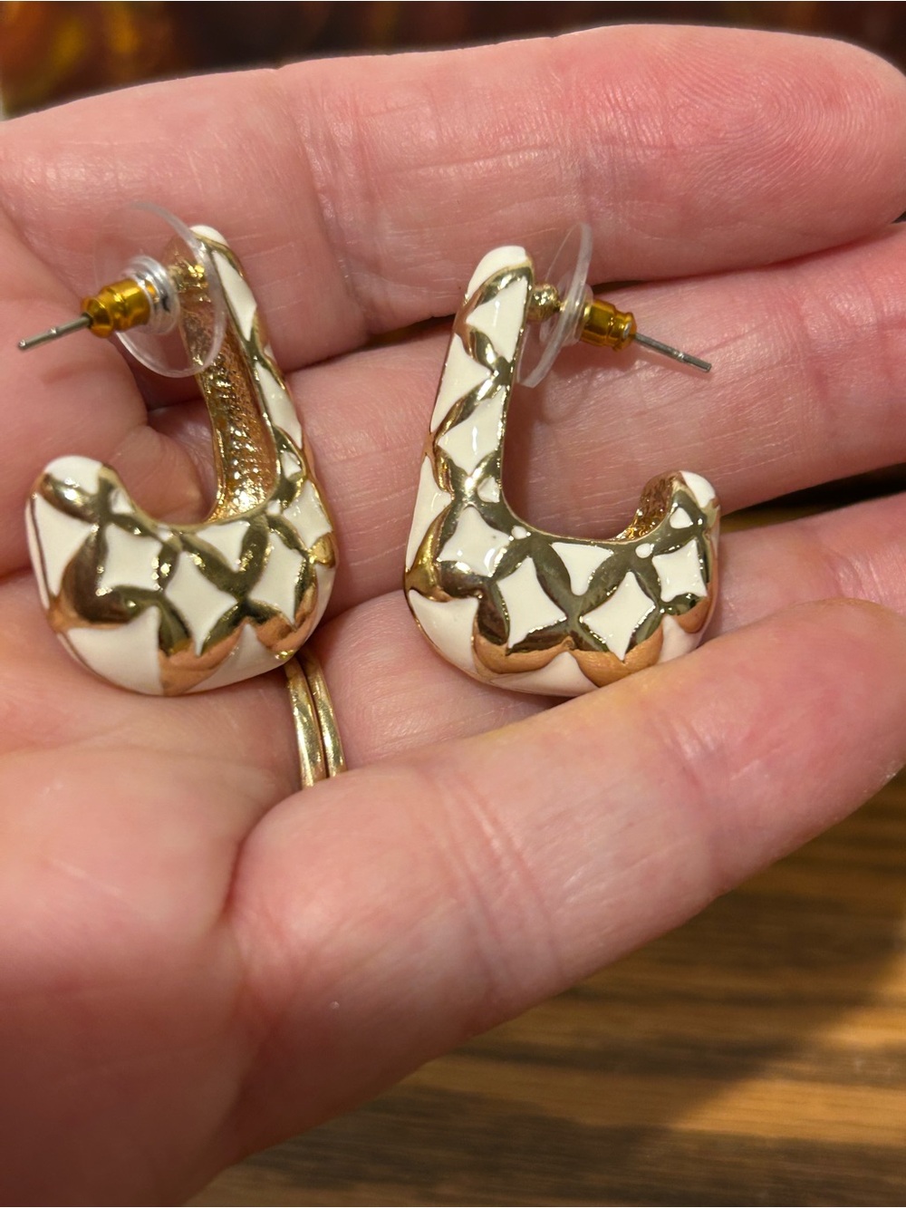 White and Gold Hoop Earrings - Elegant Women's Jewelry - Picture 2 of 8